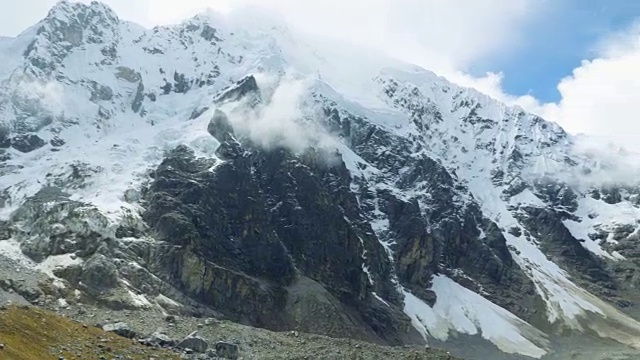 萨尔坎泰山脉徒步旅行视频素材