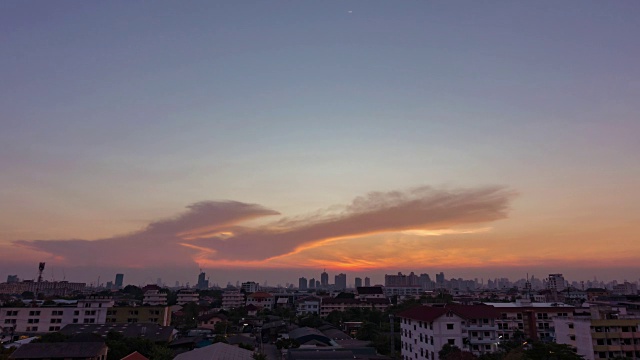 曼谷的日落:从白天到夜晚的延时视频素材