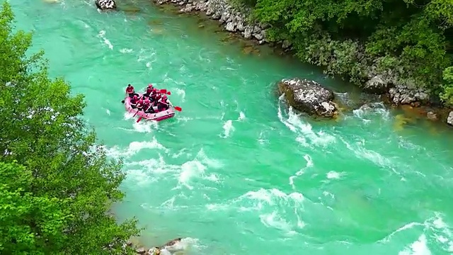 白水漂流视频素材