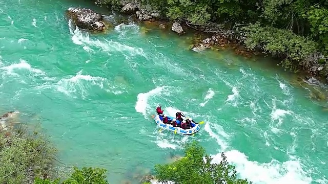 白水漂流视频素材