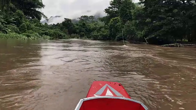 长尾船旅行视频素材