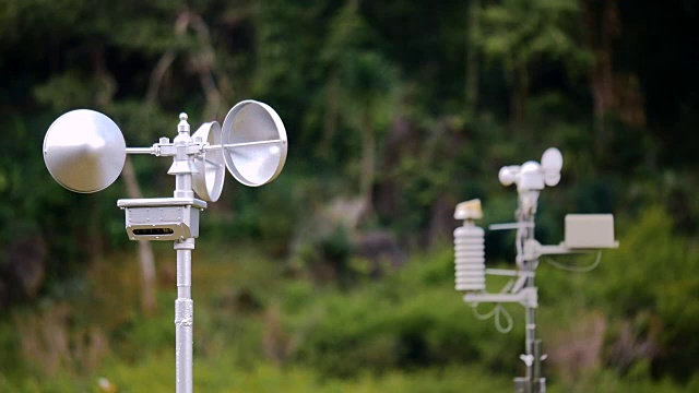 高山气象站视频素材