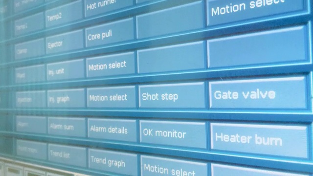 全视频高清工业和技术概念从电子注塑监控板控制与文本和详细的背景视频素材