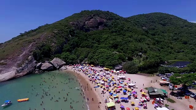 天堂海滩，美丽的海滩，世界各地美妙的海滩，格鲁马里海滩，巴西里约热内卢视频素材