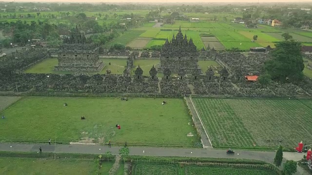 Plaosan temple aerial timelpase，佛教寺庙位于Bugisan村，日惹，印度尼西亚视频素材