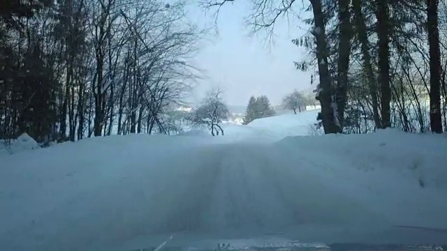 行驶在雪视频素材