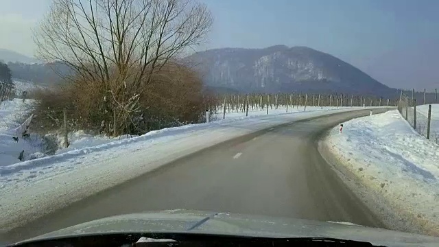 行驶在雪视频素材