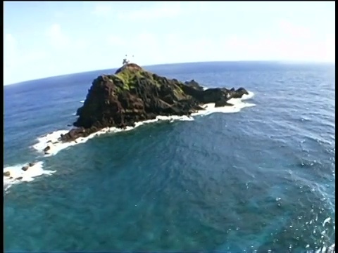 夏威夷毛伊岛哈纳湾的跟踪镜头视频素材