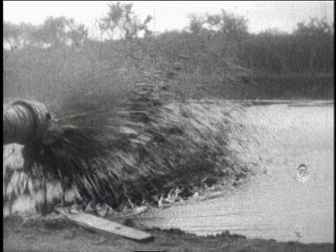 1930年WS石油从油井/墨西哥城，墨西哥视频素材