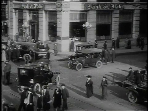 1920年，美国加州洛杉矶，繁忙的第七大道和百老汇十字路口视频素材