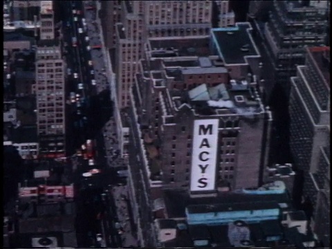 1962年，美国纽约曼哈顿34街HA Macy's店视频素材