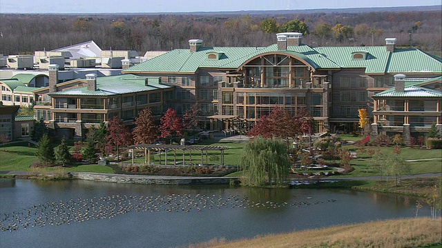 美国纽约，维罗纳，Turning Stone Resort and Casino的旅馆和周围场地视频素材