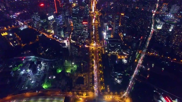 中国上海世纪大道夜景航拍视频素材