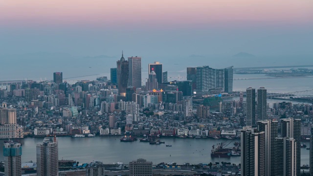 中国澳门特别行政区澳门城区傍晚夜景延时摄影视频下载