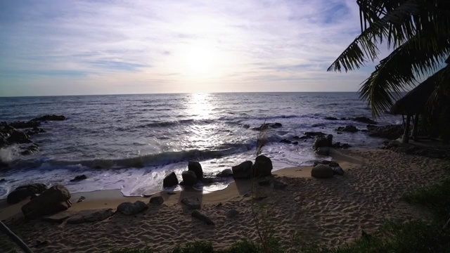 夕阳沙滩海边落日视频素材