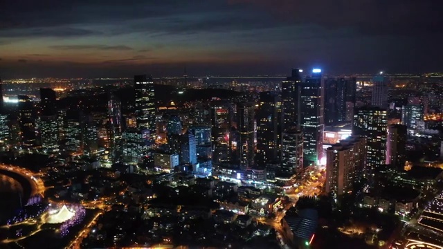 航拍青岛海滨夜景视频素材