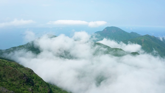 航拍七娘山大雁顶云海视频素材