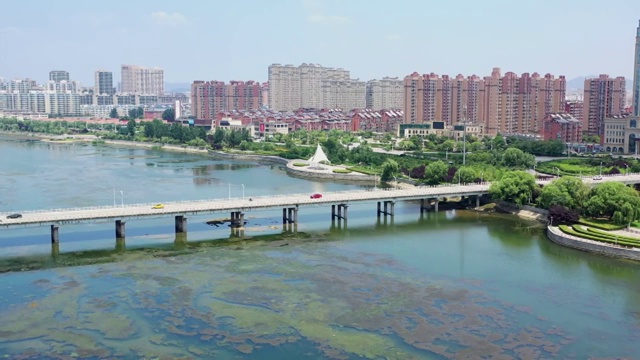 航拍山东沂水沂河大桥视频素材