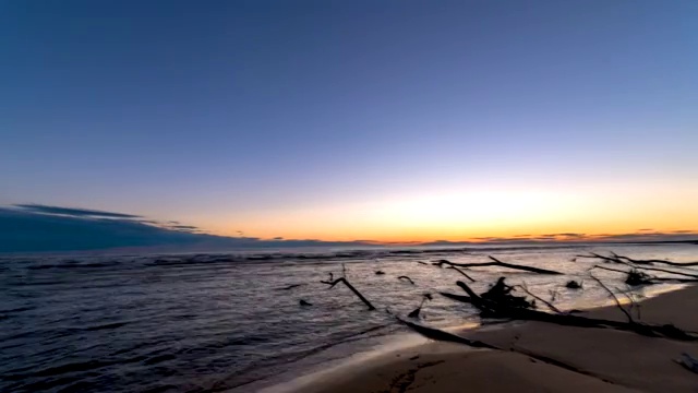 中俄界湖兴凯湖英仙座流星雨延时视频视频素材