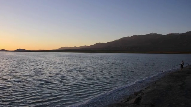 青海海西州大柴旦翡翠湖视频素材