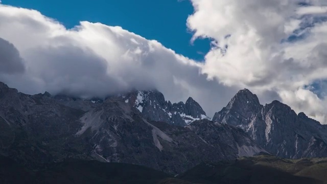 云南丽江玉龙雪山航拍延时风光视频素材