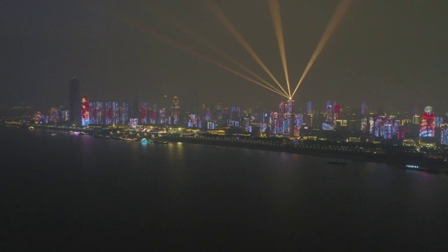 武汉灯光秀夜景航拍4K分辨率25p视频素材