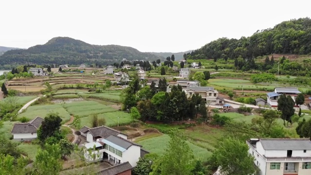 航拍阆中市附近大巴山山脉风光视频素材