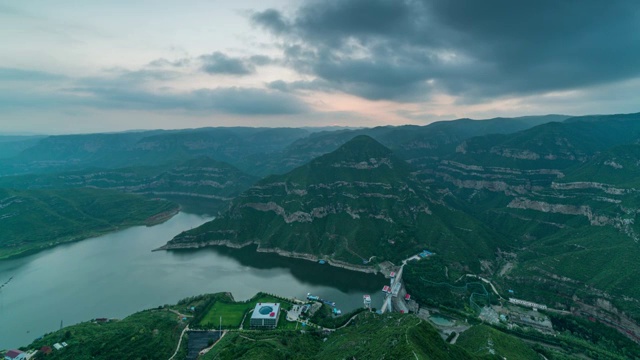 太原阳曲汾河二库国家水利风景区白天多云延时 汾河景区视频素材