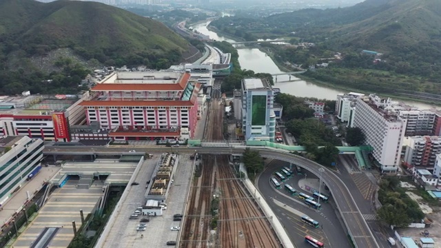 广东省深圳市罗湖区深圳火车站和罗湖口岸视频素材