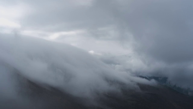 4K30P云海云雾雨季云瀑延时视频素材