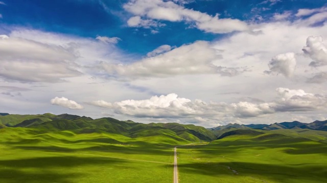 航拍甘南桑科草原延时摄影 夏河视频素材