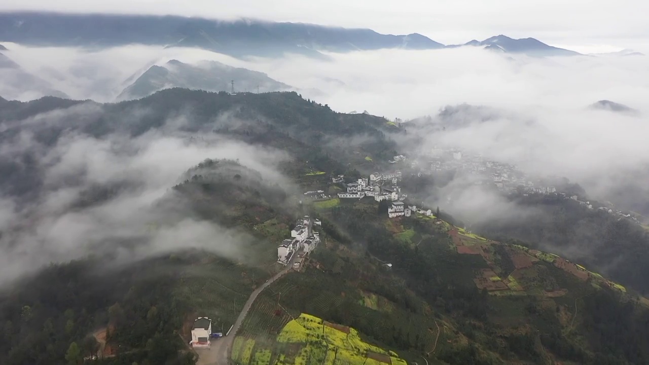 春季坡山风景区风光航拍视频素材