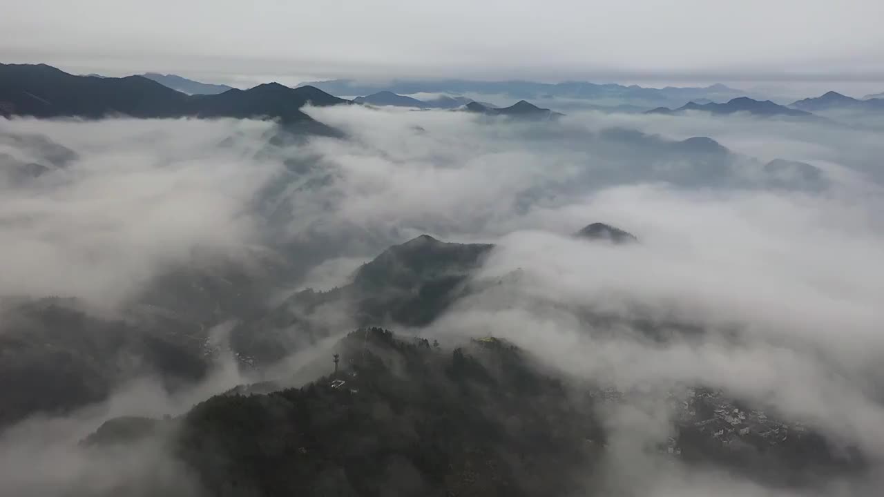 春季坡山风景区风光航拍视频素材