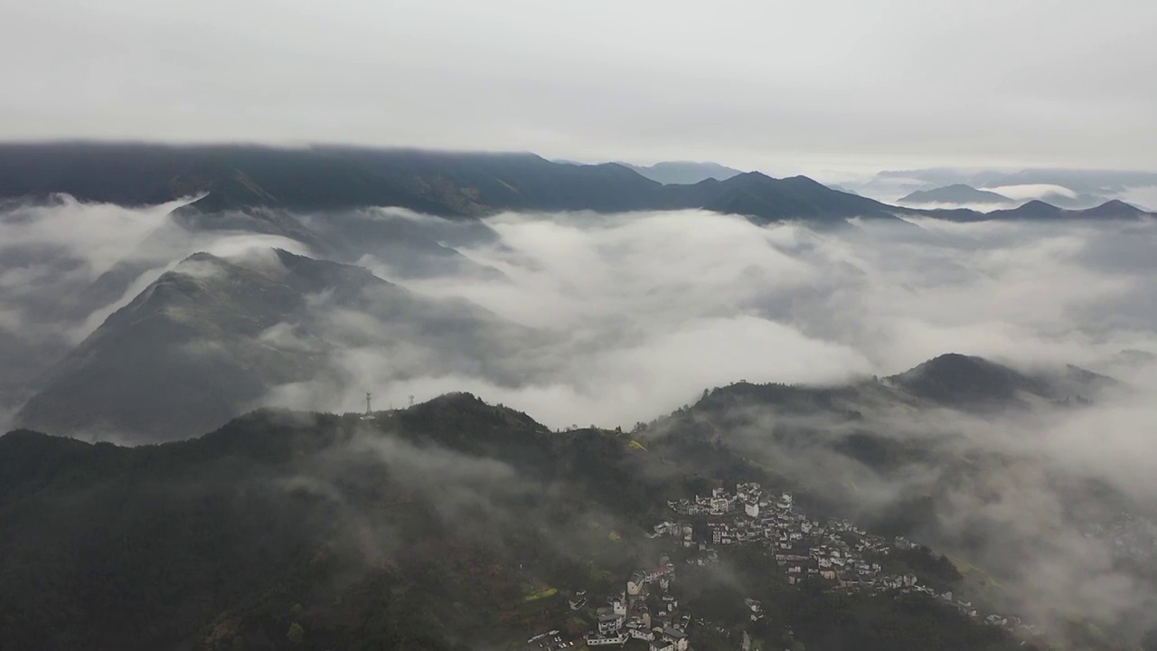 春季坡山风景区风光航拍视频素材