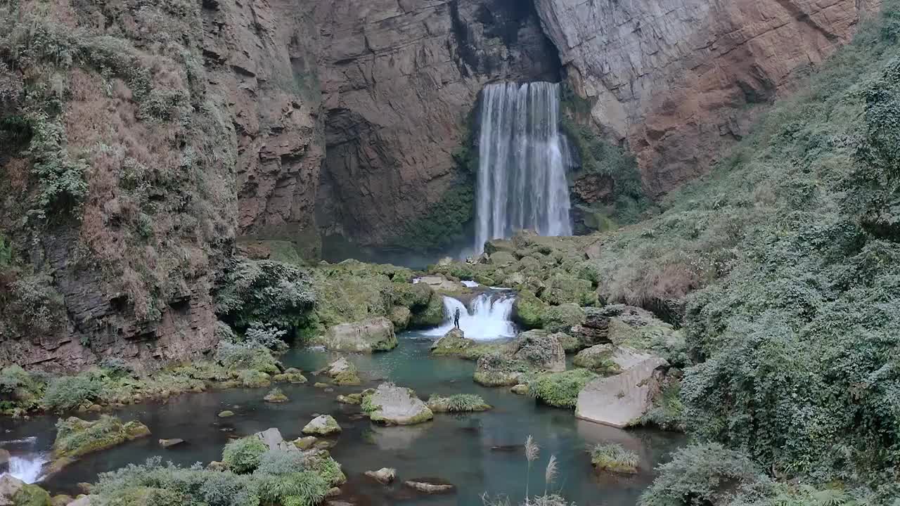 贵阳羊皮洞瀑布视频素材