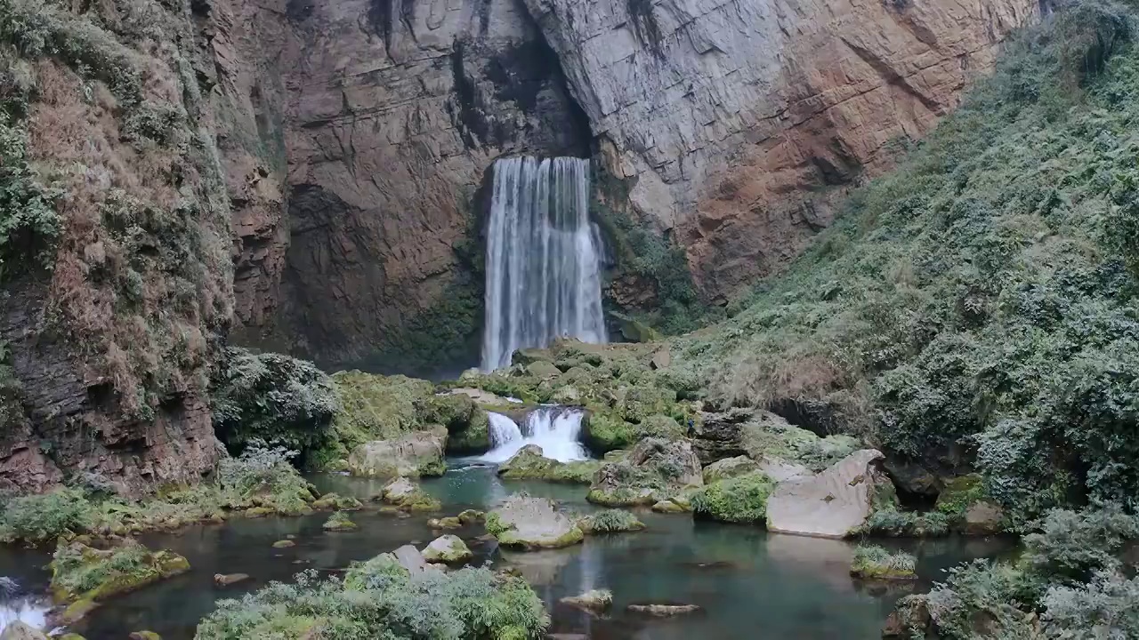 贵阳羊皮洞瀑布视频素材