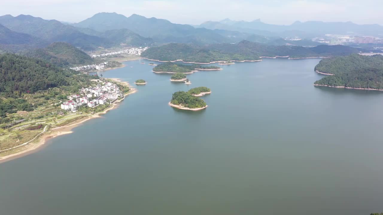 浦江通济湖风光航拍视频素材