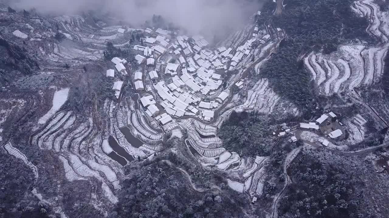 梯田古村落云海雪景航拍视频素材