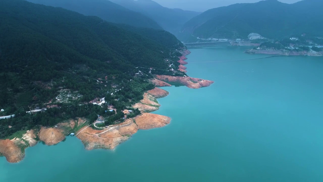 航拍闽湖水库神秘湖泊岛屿巨大湖泊视频素材