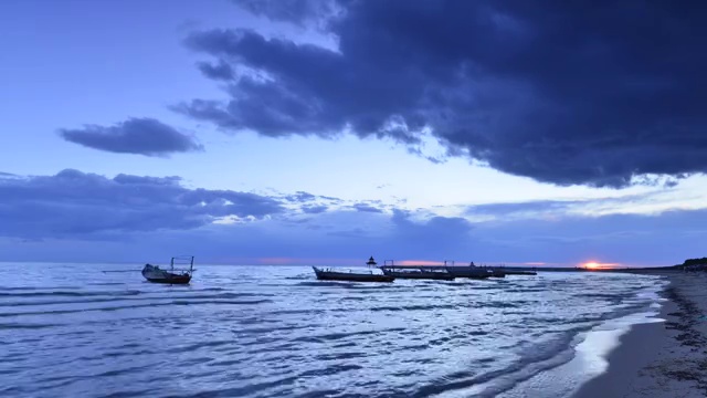 兴凯湖初夏晚霞流云视频素材