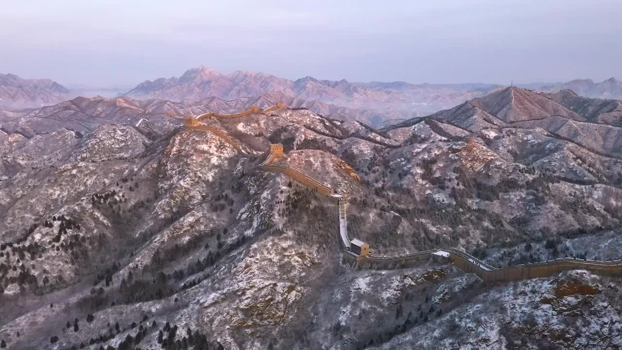 雪后金山岭长城视频素材