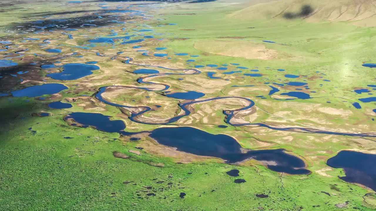 千湖之县玛多湿地风光视频素材