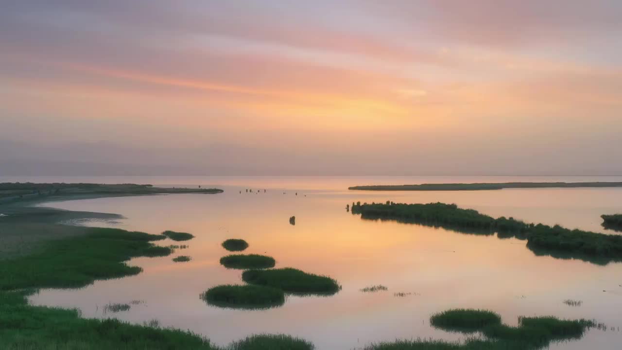 青海海西德令哈可鲁克湖-托素湖风光视频素材