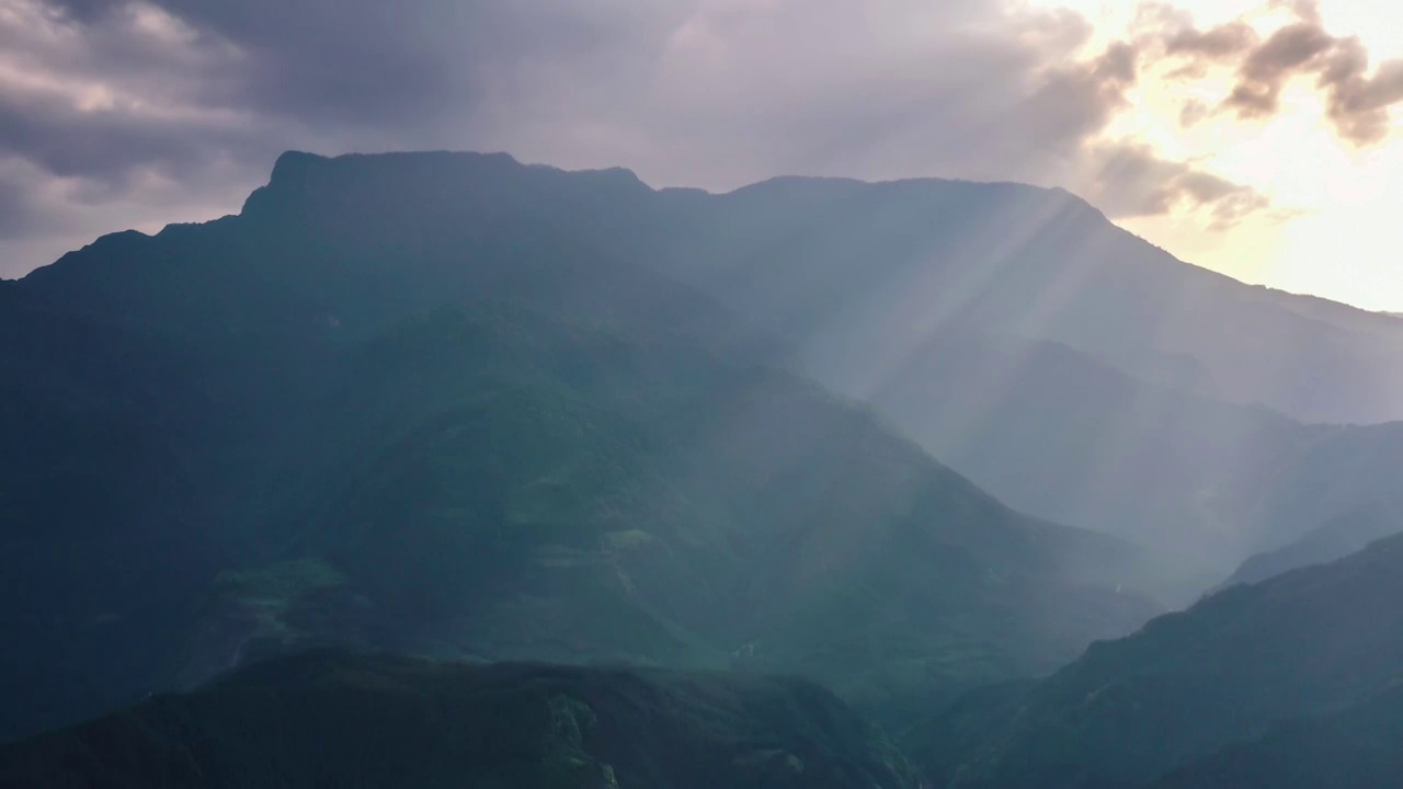 四川雅安瓦屋山风光视频素材