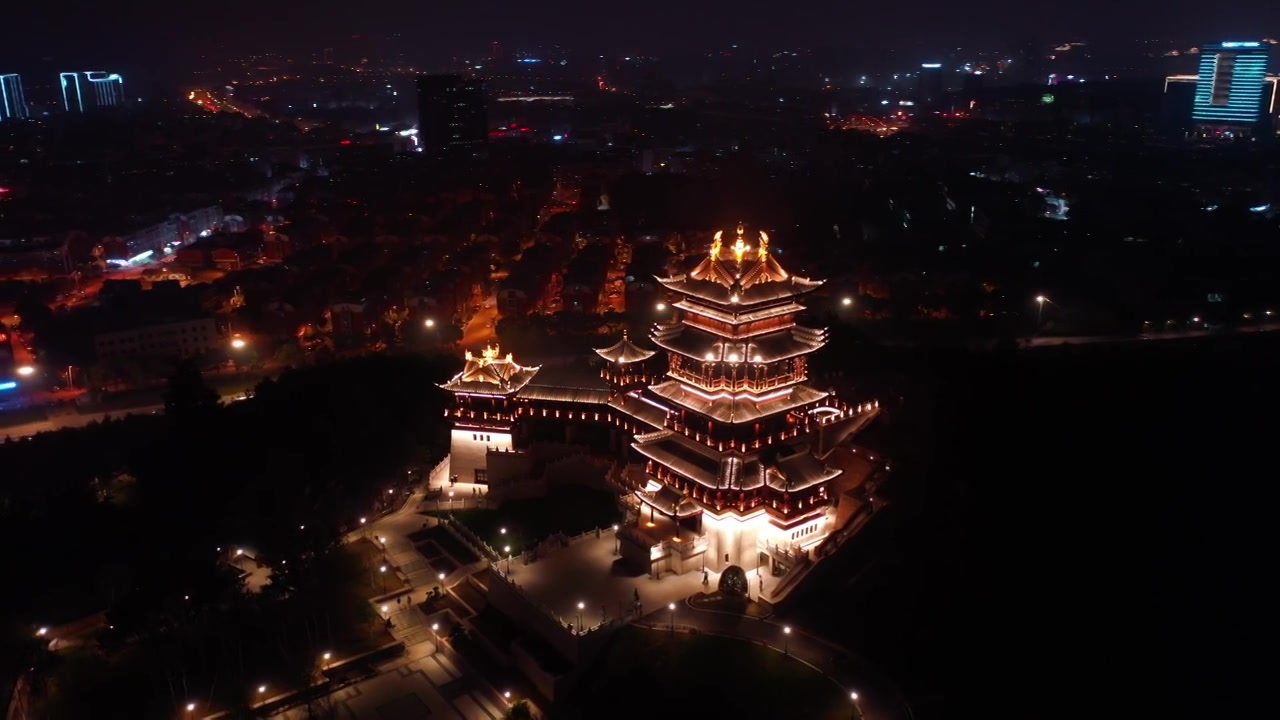 义乌市鸡鸣阁航拍夜景13视频素材画面4