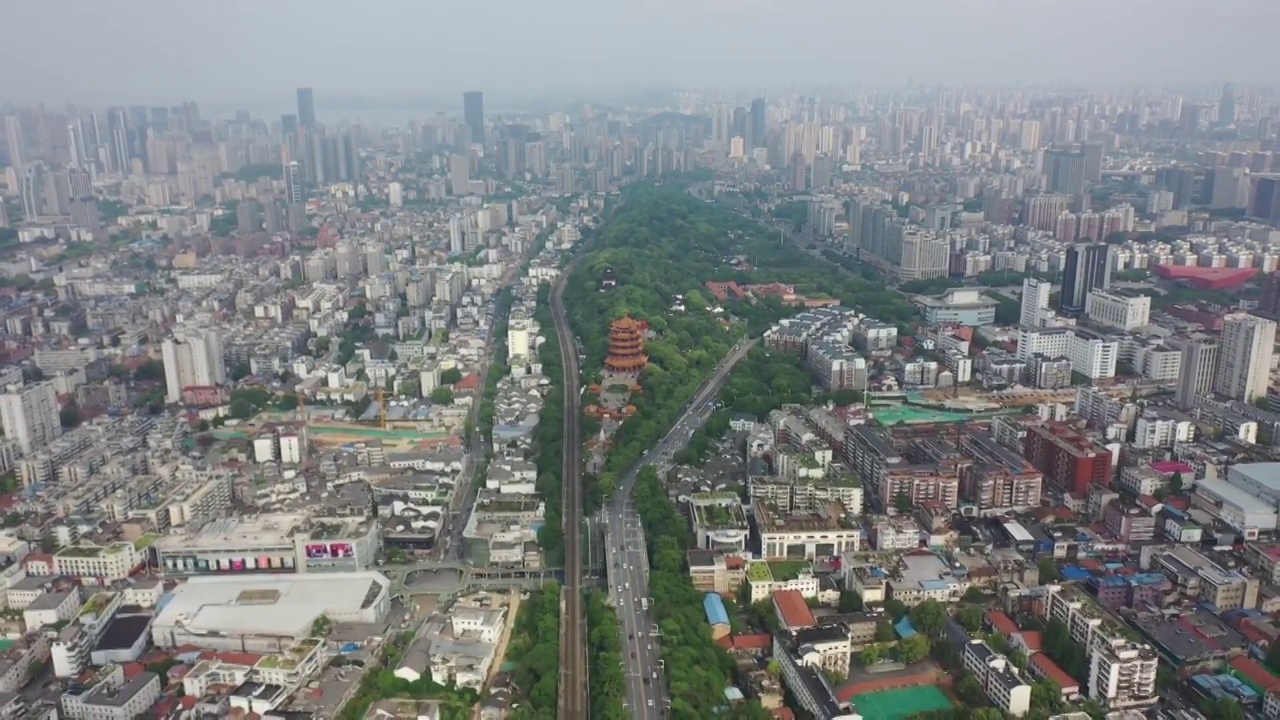 武汉长江大桥和黄鹤楼空镜头视频素材