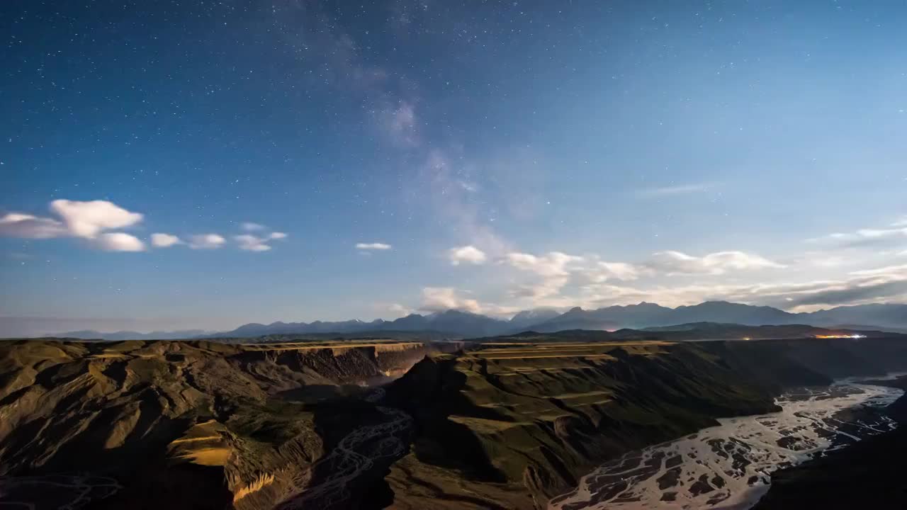 新疆独山子大峡谷星空视频下载