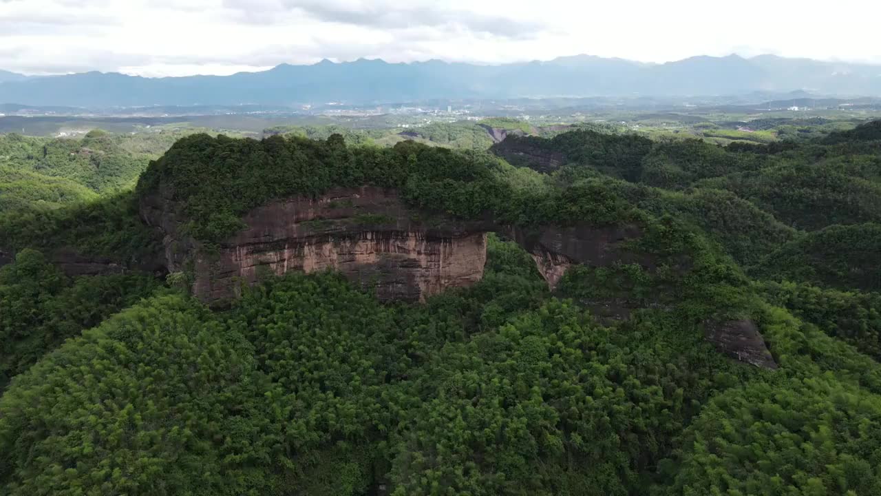 穿坦环绕视频素材