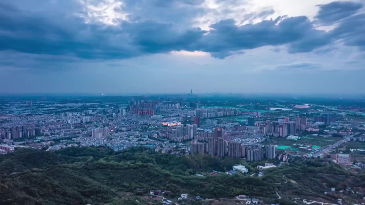 龙泉山顶鸟瞰成都全景视频素材