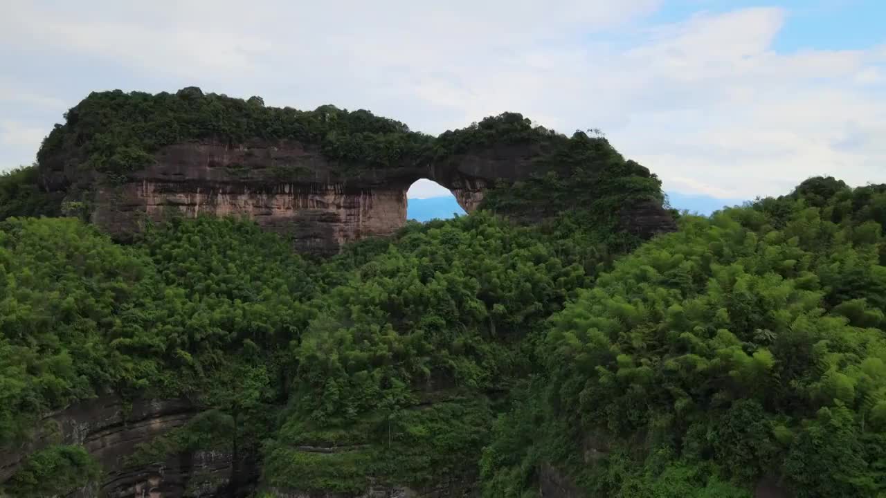 穿坦视频素材